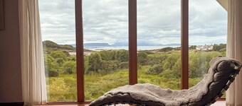 Star na Mara is warm, welcoming, dog-friendly — a perfect Highland retreat!