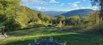 Stunning views, Luxurious, Peaceful, dog friendly, king beds,fire pit,WIFI,AC,EV