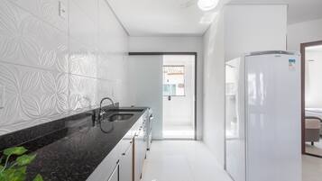 Departamento básico | Cocina privada
