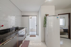 Basic Apartment | Interior