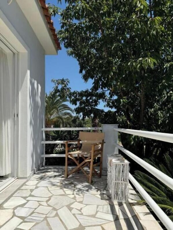 Property grounds - Carpe Diem Lesvos (Keramion)