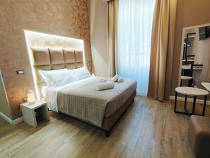 Deluxe Double or Twin Room, City View | Hypo-allergenic bedding, down comforters, in-room safe, desk - Nicole Suite (Rome)