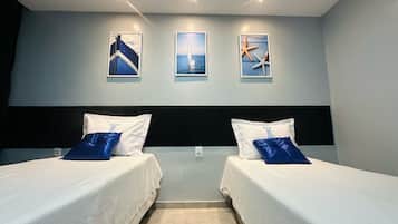 Lägenhet Classic - privat badrum - utsikt mot stranden | Skrivbord, arbetsyta för laptop och gratis wi-fi