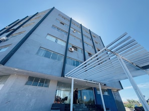 Fachada del alojamiento