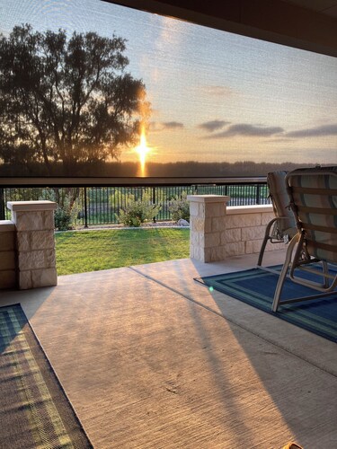 Charming 2-bedroom house in lovely sun City development in Georgetown