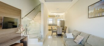 House With 2 Suites and Barbecue Lrm0226
