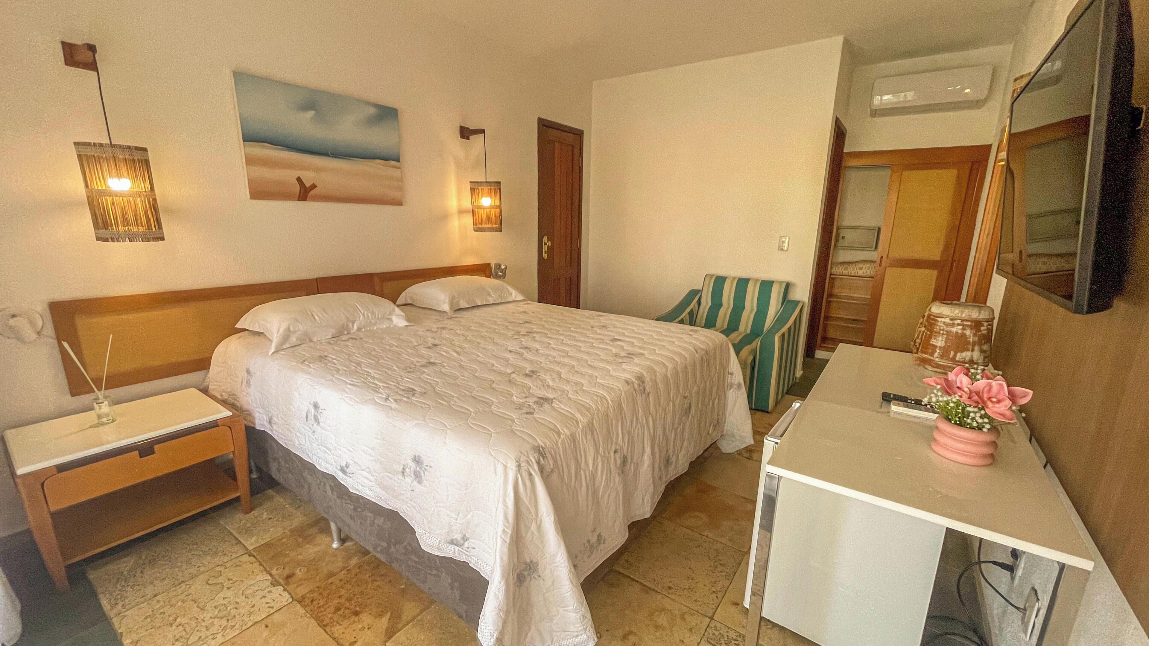 Quadruple Room, Pool View