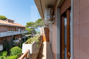 Property grounds - Homiday - Lungomare dei Pini, D2 (Pineto)