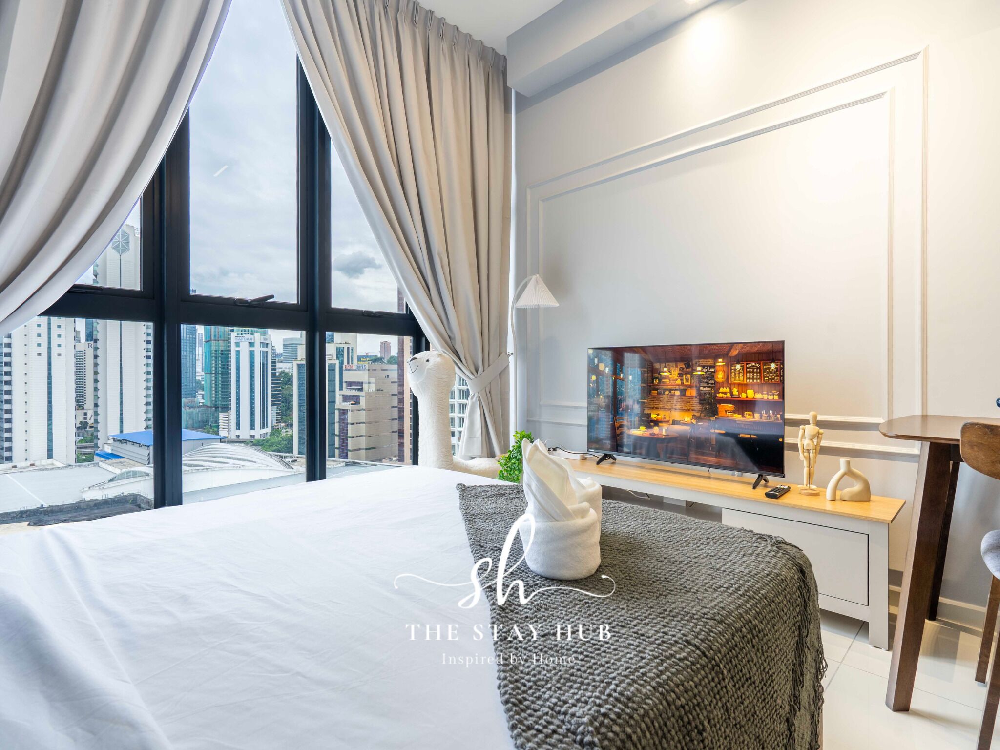 高級開放式客房, 非吸煙房, 城市景 | 熨斗/熨衫板、床單