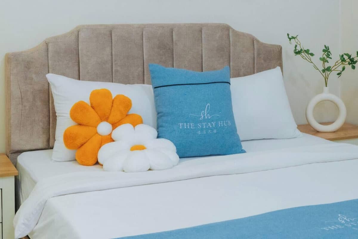 คอมฟอร์ทอพาร์ทเมนท์, 1 ห้องนอน, ปลอดบุหรี่, วิวเมือง | เตารีด/โต๊ะรีดผ้า, ผ้าปูที่นอน