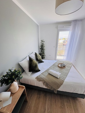 Appartement Familial, balcon | Fer et planche Ă repasser, Wi-Fi gratuit