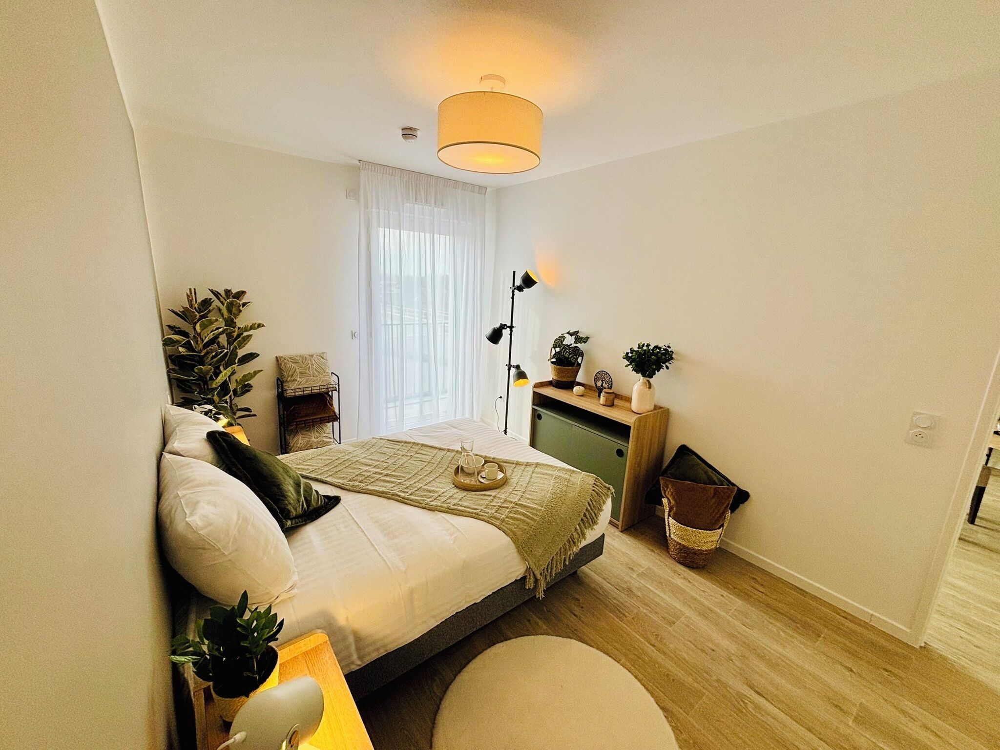 Departamento básico, balcón | Wifi gratis 