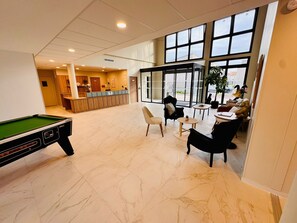 Reception - REFLETS DE SEINE (Aubergenville)