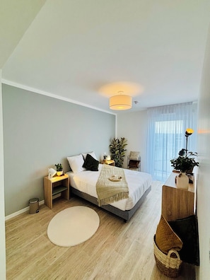 Basic Apartment, Balcony | Iron/ironing board, free WiFi