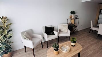 Family Apartment, Balcony | Living area