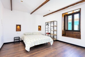 2 Schlafzimmer, Bügeleisen/Bügelbrett, WLAN, Bettwäsche