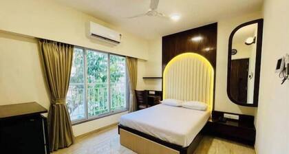 Studio near Mindspace Malad west