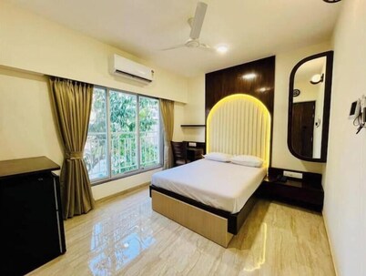 Studio near Mindspace Malad west