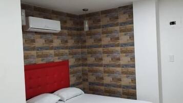 Caja de seguridad en la habitación, cortinas blackout y wifi gratis