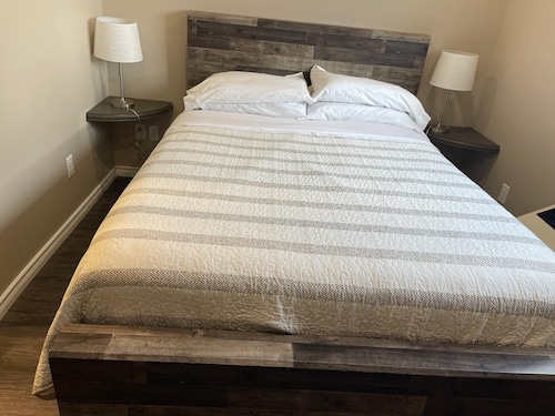 Timber Wolf Inn Motel