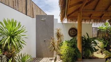 Deluxe-Villa, 3 Schlafzimmer, eigener Pool | Terrasse/Patio