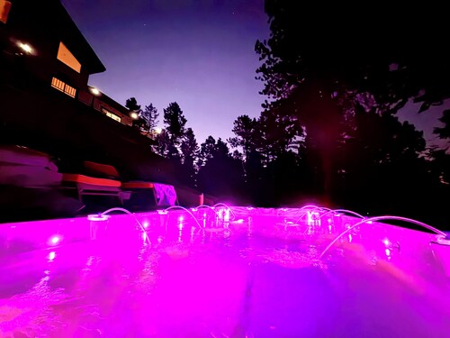 Gorgeous 4,800sq ft Conifer Mountain Home With 4 Bedrooms! Amazing Amenities!