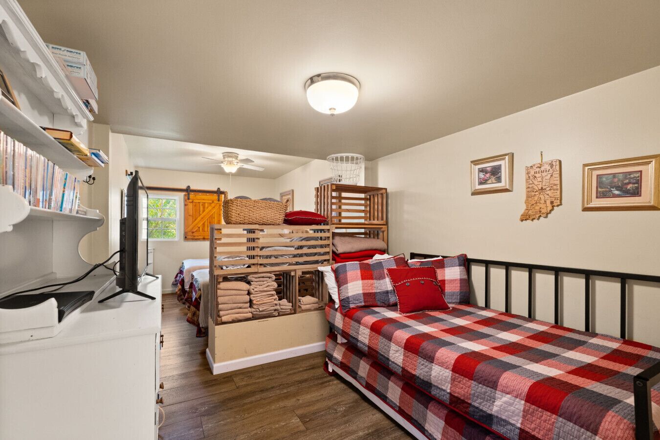 3 chambres, bureau, Wi-Fi gratuit