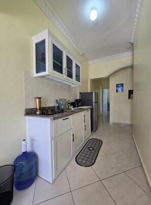 Oven, stovetop