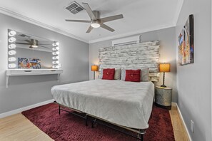 2 Schlafzimmer, Bügeleisen/Bügelbrett, kostenloses WLAN, Bettwäsche