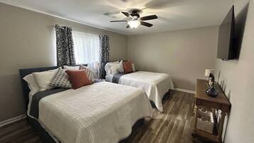2 bedrooms, WiFi, bed sheets