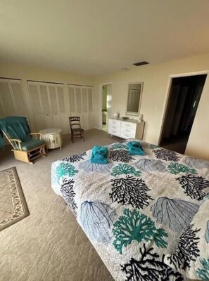 2 bedrooms, Internet, bed sheets