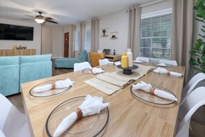 تناول الطعام