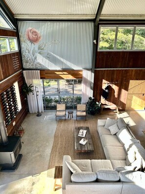 Living area - Linden Rose Barn | Short Walk to Waterfall + Views (Montville)