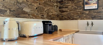 Studio on hidden Cornish farm