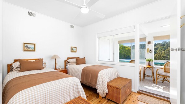 3 bedrooms, free WiFi, bed sheets
