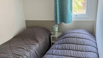 3 bedrooms, iron/ironing board, WiFi
