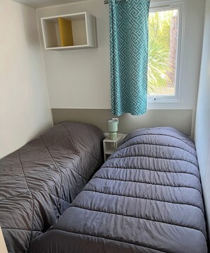 3 bedrooms, iron/ironing board, WiFi