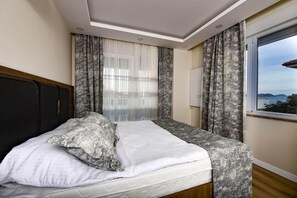 6 多间卧室、熨斗/熨衣板、WiFi、床单