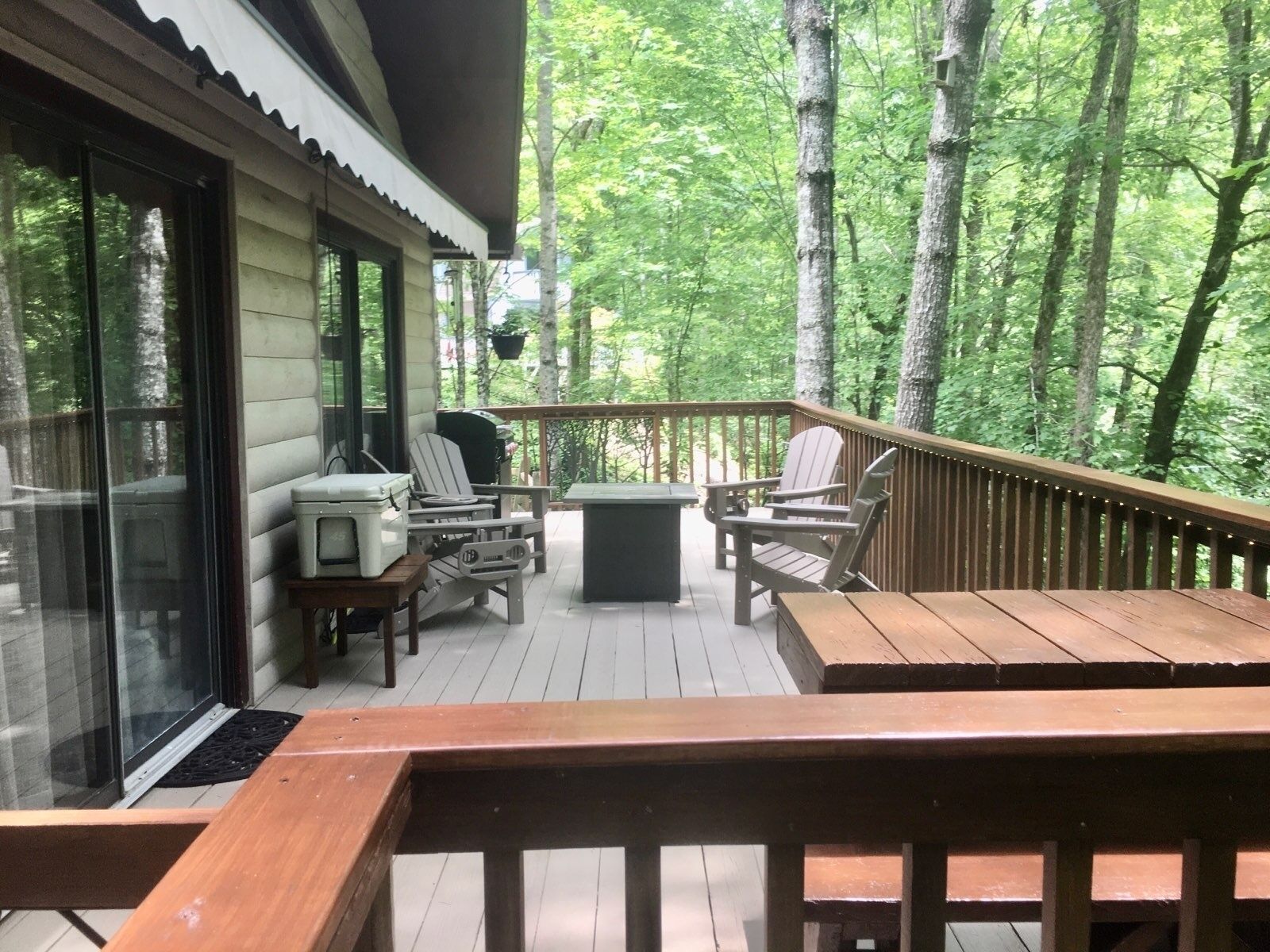 Large gated deck