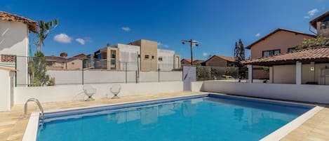 Vila | Piscina | Piscina externa