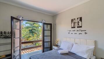 Basic Villa | 4 bedrooms, free WiFi