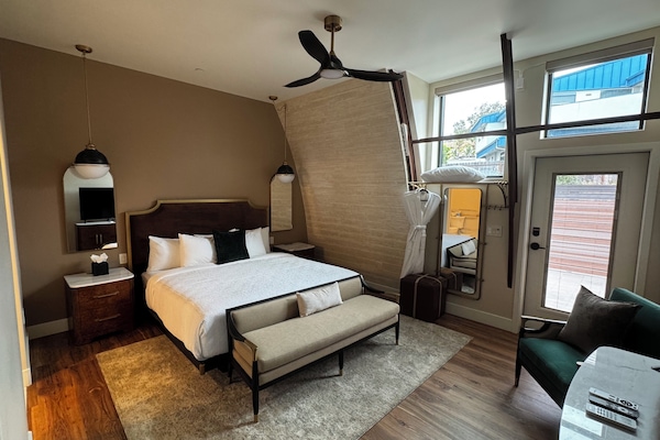 Coffres-forts dans les chambres, rideaux occultants