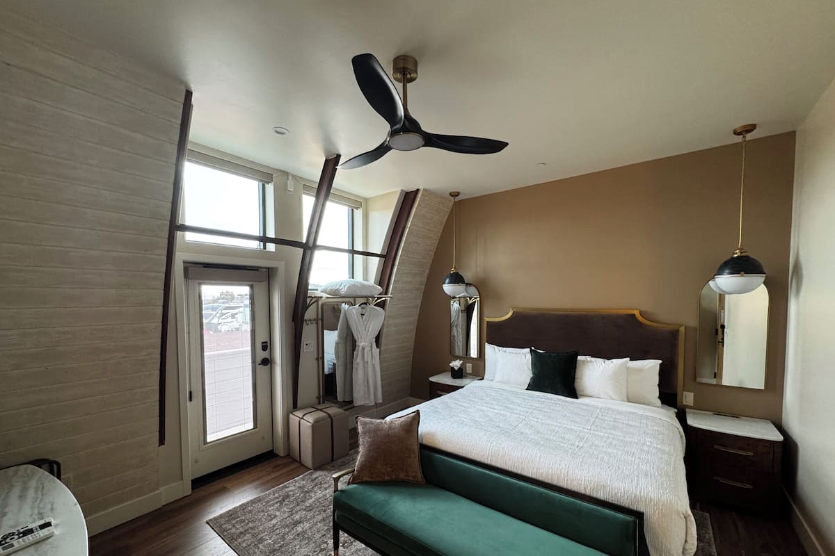 Deluxe Room, Patio | In-room safe, blackout drapes, soundproofing, iron/ironing board
