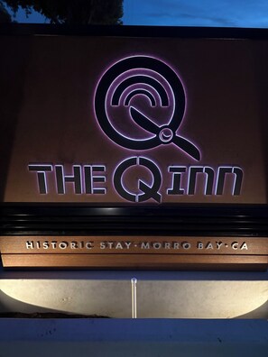 Miscellaneous - The Q Inn  (Morro Bay)