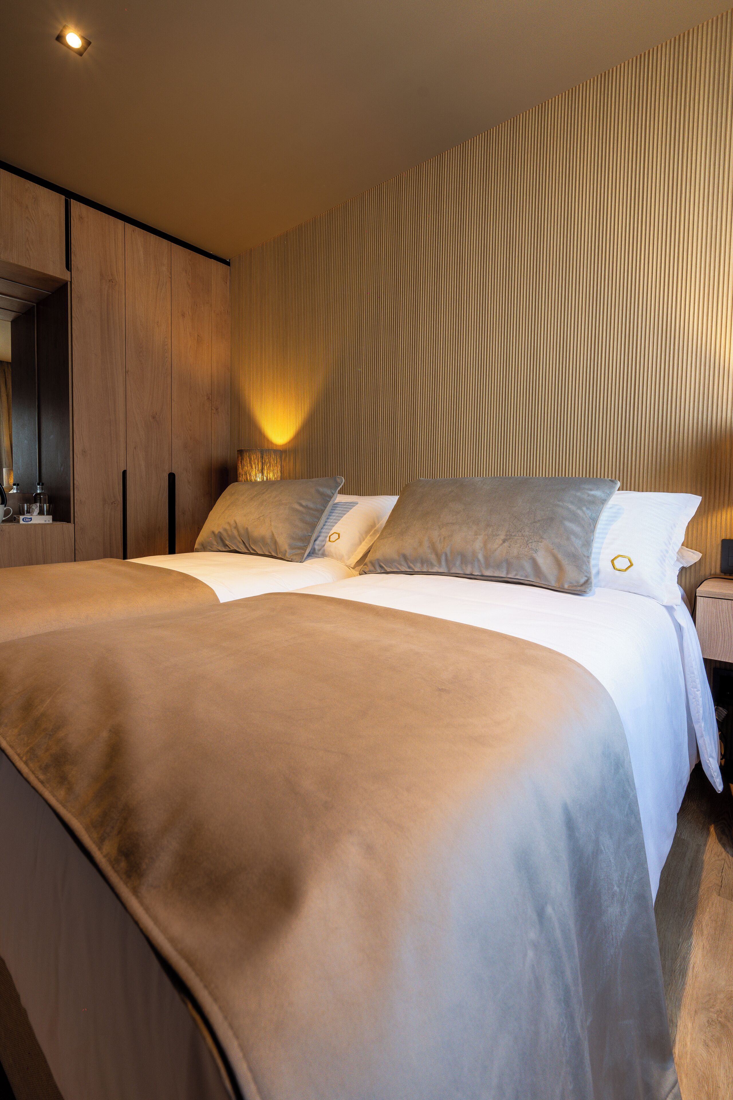 Caja de seguridad en la habitación y wifi gratis 