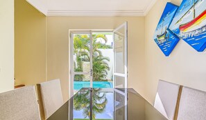 Basic Villa | Pool | Outdoor pool