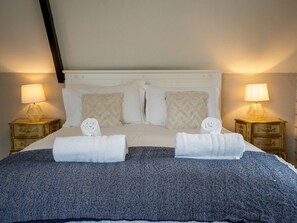 2 soverom, strykejern/-brett, wi-fi (inkludert) og sengetøy