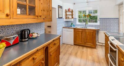 Quintessential Chilterns Cottage | Pass the Keys