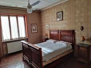 4 chambres, bureau, fer et planche à repasser, Wi-Fi gratuit