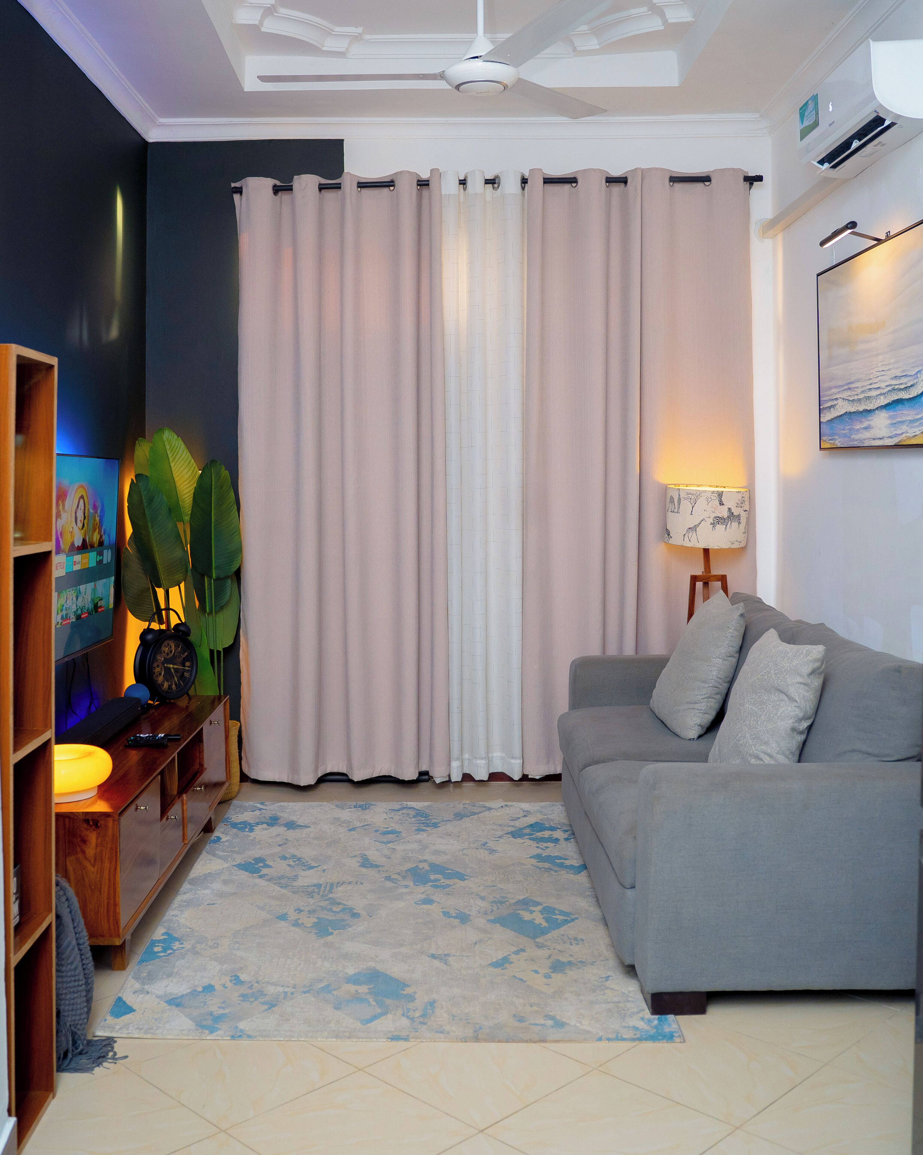 The Modern Nest City Escape Steps From Main Attractions With Strong Wi-fi - Dar es Salaam